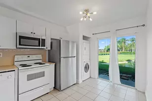 945 NE 34th Ave, Homestead, FL 33033 - Photo 22