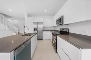 18973 SW 344th Ter, Florida City, FL 33034 - Photo 1