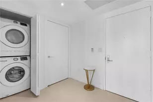 495 Brickell Ave, Miami, FL 33131 - Photo 16