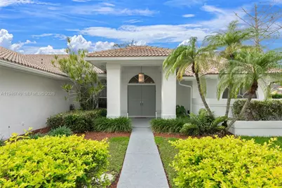 7901 NW 86th Ter, Tamarac, FL 33321 - Photo 8