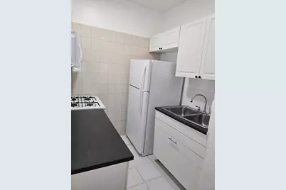 215 30 St #5, Miami Beach, FL 33140 - Photo 10