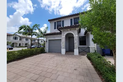 25039 SW 114th Ave, Homestead, FL 33032 - Photo 2