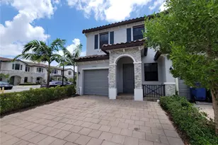 25039 SW 114th Ave, Homestead, FL 33032 - Photo 2