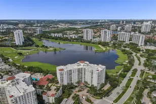 20000 E Country Club Dr, Aventura, FL 33180 - Photo 26