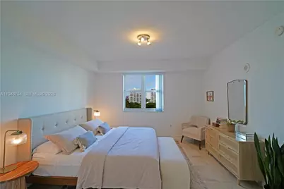 20000 E Country Club Dr #1014, Aventura, FL 33180 - Photo 10