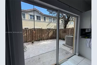 8245 NW 108th Ave #5-15, Doral, FL 33178 - Photo 16