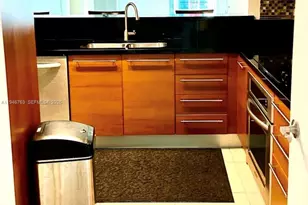 253 NE 2nd St, Miami, FL 33132 - Photo 6