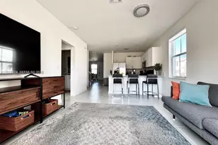 11880 NW 46th St, Coral Springs, FL 33076 - Photo 2