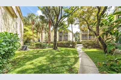 420 S Park Rd #2-103, Hollywood, FL 33021 - Photo 24