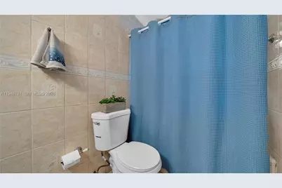 14800 NE 16th Ave, Miami, FL 33161 - Photo 24