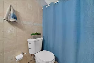 14800 NE 16th Ave, Miami, FL 33161 - Photo 24