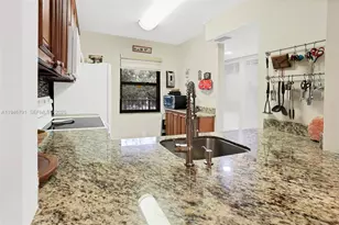 2941 N Nob Hill Rd, Sunrise, FL 33322 - Photo 20