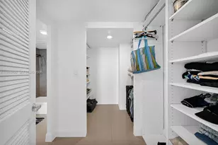 250 174th St, Sunny Isles Beach, FL 33160 - Photo 20