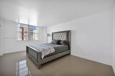 250 174th St #1808, Sunny Isles Beach, FL 33160 - Photo 18