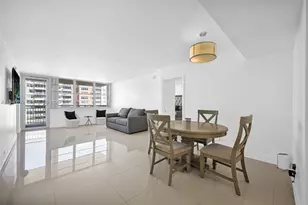 250 174th St, Sunny Isles Beach, FL 33160 - Photo 6
