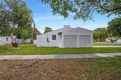 1151 NW 45th St, Miami, FL 33127 - Photo 38