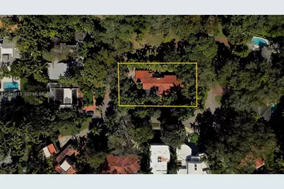 3835 Utopia Ct, Miami, FL 33133 - Photo 2