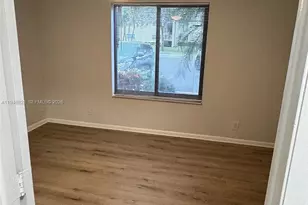 8960 NW 40th St, Coral Springs, FL 33065 - Photo 8