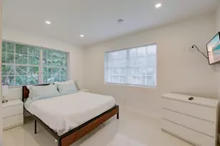 1125 99th St, Bay Harbor Islands, FL 33154 - Photo 14