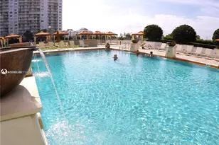 2801 NE 183rd St, Aventura, FL 33160 - Photo 22