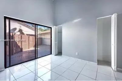 601 Leslie Dr #601, Hallandale Beach, FL 33009 - Photo 6