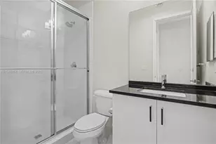 8371 Essex Country Clb Dr, Boca Raton, FL 33434 - Photo 42