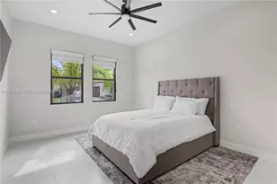 8371 Essex Country Clb Dr, Boca Raton, FL 33434 - Photo 24