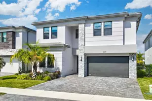 8371 Essex Country Clb Dr, Boca Raton, FL 33434 - Photo 2