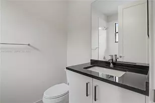 8371 Essex Country Clb Dr, Boca Raton, FL 33434 - Photo 38