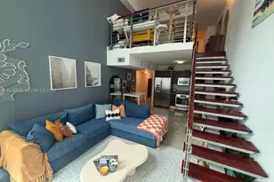 41 SE 5th St, Miami, FL 33131 - Photo 2