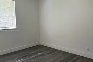 3705 San Simeon Cir, Weston, FL 33331 - Photo 14