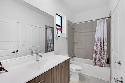 17565 SW 46th St, Miramar, FL 33029 - Photo 24