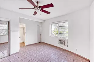 1925 Washington Ave, Miami Beach, FL 33139 - Photo 10