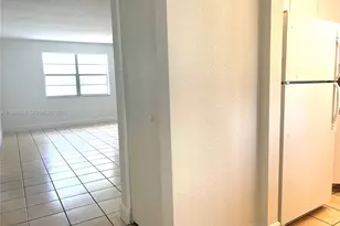 17255 SW 95th Ave, Palmetto Bay, FL 33157 - Photo 4