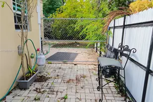 [Address not provided], West Palm Beach, FL 33415 - Photo 4