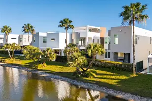 10561 NW 67th Terrace, Doral, FL 33178 - Photo 40