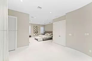 10561 NW 67th Terrace, Doral, FL 33178 - Photo 18