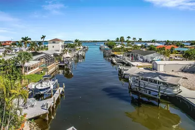 11860 Island Ave, Matlacha, FL 33993 - Photo 40