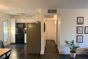 1631 NE 114th St, Miami, FL 33181 - Photo 18