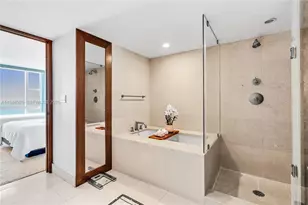 6801 Collins Ave, Miami Beach, FL 33141 - Photo 14