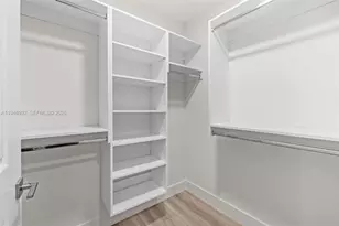 101 Diplomat Pkwy, Hallandale Beach, FL 33009 - Photo 20