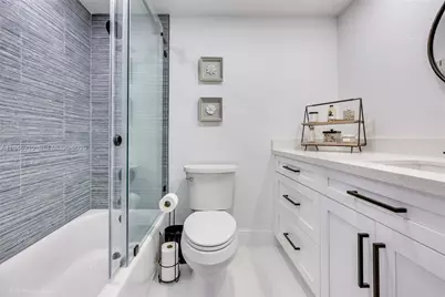 16479 NE 27th Pl #16, North Miami Beach, FL 33160 - Photo 20
