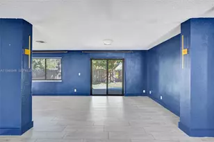 8105 SW 19th St, North Lauderdale, FL 33068 - Photo 8