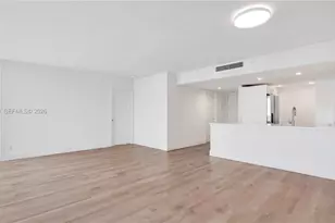 555 NE 34th St, Miami, FL 33137 - Photo 14