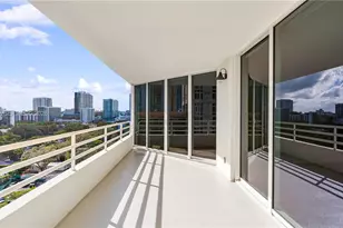 555 NE 34th St, Miami, FL 33137 - Photo 18
