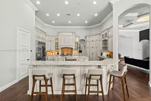 12401 N Stonebrook Cir, Davie, FL 33330 - Photo 18