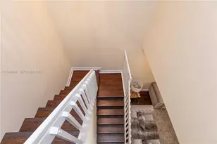 1564 Yellowheart Way, Hollywood, FL 33019 - Photo 26