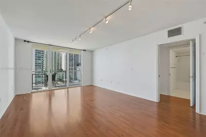 1155 Brickell Bay Dr #1107, Miami, FL 33131 - Photo 14