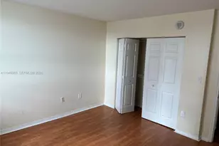 1155 Brickell Bay Dr, Miami, FL 33131 - Photo 8