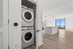101 Diplomat Pkwy, Hallandale Beach, FL 33009 - Photo 16